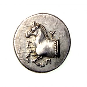 Thrace, Maroneia Silver Drachm 385-360BC Horse /Grapes-18551